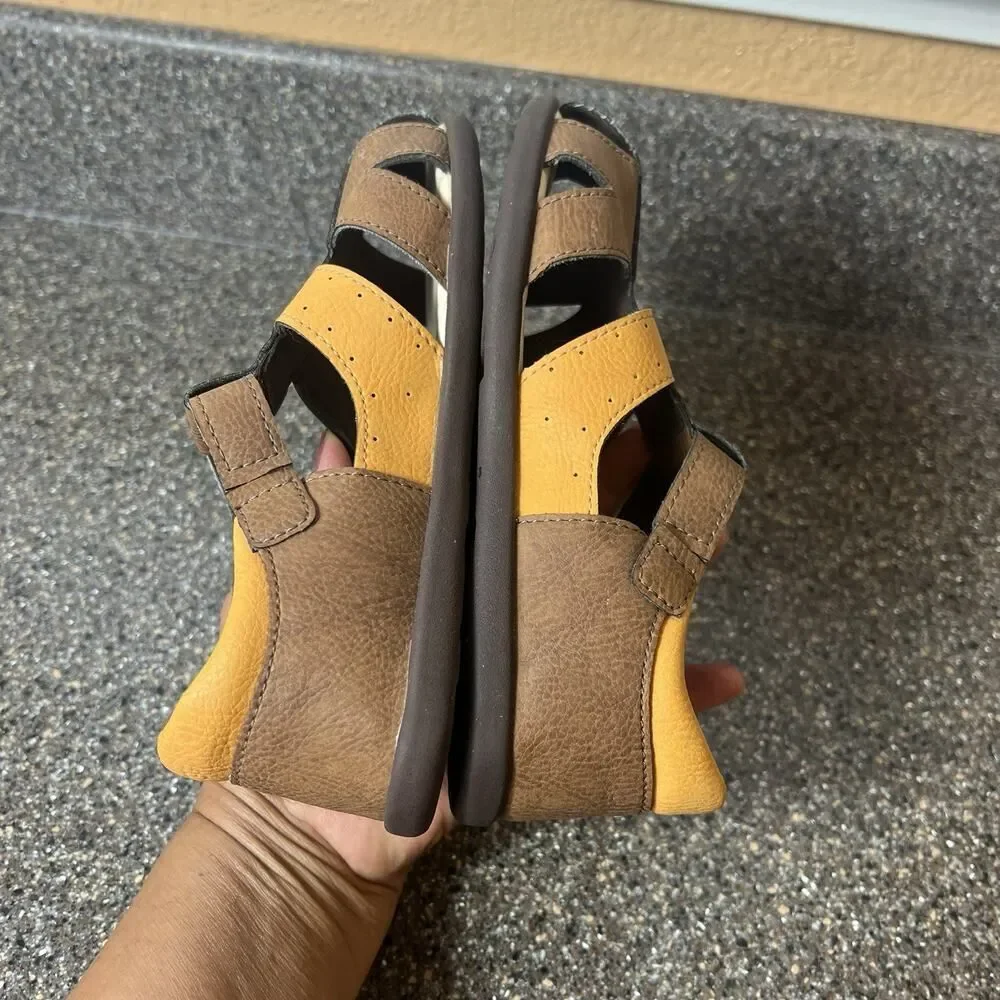 UGG Fisherman Sandal Little Kids 12 Summer Comfort Casual Brown/Yellow Synthetic